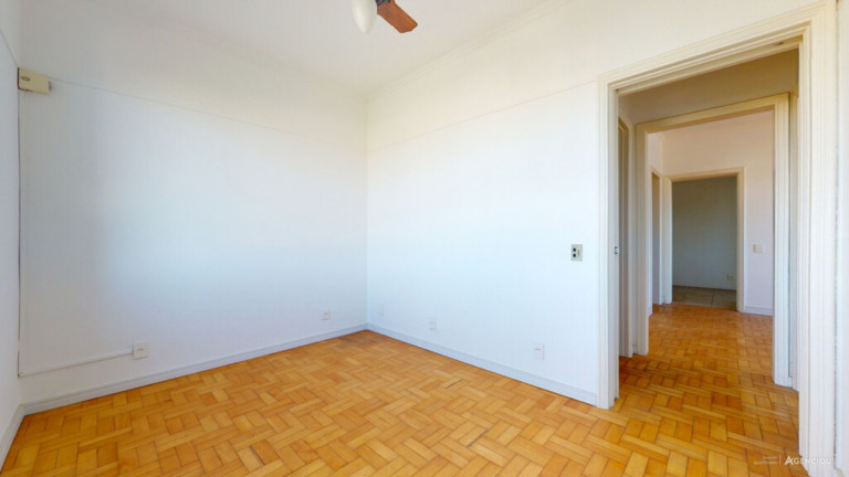 Imagem Imóvel com 2 Quartos à Venda, 74 m² em Petrópolis - Porto Alegre