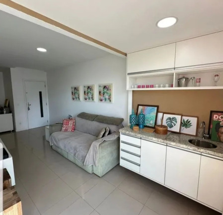 Imagem Imóvel com 3 Quartos à Venda, 80 m² em Jardim Apipema - Salvador Imagem Imóvel com 3 Quartos à Venda, 80 m² em Jardim Apipema - Salvador