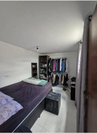 Imagem Casa com 4 Quartos à Venda, 150 m² em Novo Mundo - Curitiba Imagem Casa com 4 Quartos à Venda, 150 m² em Novo Mundo - Curitiba