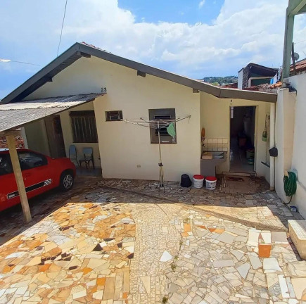 Casa com 2 Quartos à Venda, 70 m² em Conjunto Habitacional Violim - Londrina
