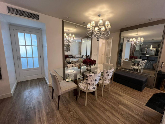 Imagem Apartamento com 3 Quartos à Venda,  em Centro - Florianópolis
