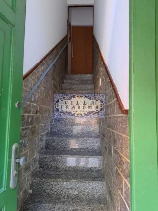 Imagem Casa de Vila com 3 Quartos para Alugar, 65 m² em Copacabana - Rio De Janeiro