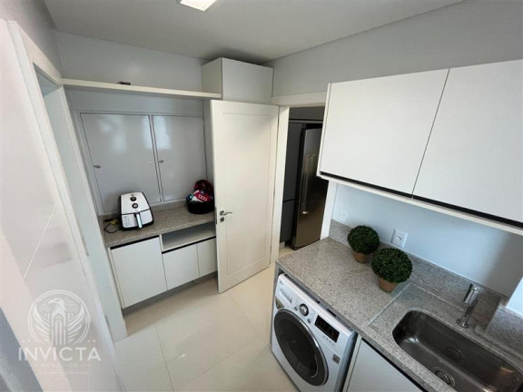 Imagem Apartamento com 3 Quartos à Venda, 180 m² em Barra Sul - Balneário Camboriú Imagem Apartamento com 3 Quartos à Venda, 180 m² em Barra Sul - Balneário Camboriú