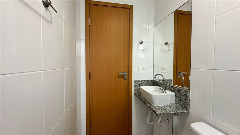 Imagem Apartamento com 1 Quarto à Venda, 10 m² em Guilhermina - Praia Grande Imagem Apartamento com 1 Quarto à Venda, 10 m² em Guilhermina - Praia Grande