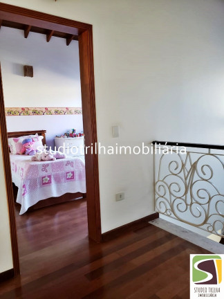 Imagem Sobrado com 5 Quartos à Venda, em Centro - São Sebastião Imagem Sobrado com 5 Quartos à Venda, em Centro - São Sebastião