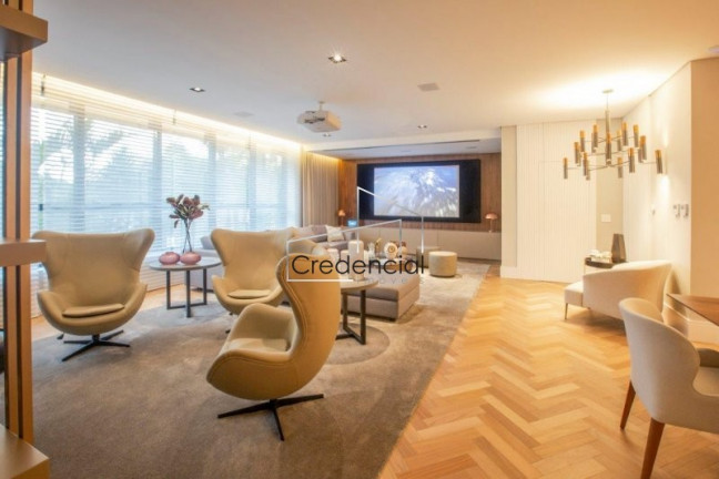 Imagem Apartamento com 3 Quartos à Venda, 228 m² em Cabral - Curitiba Imagem Apartamento com 3 Quartos à Venda, 228 m² em Cabral - Curitiba