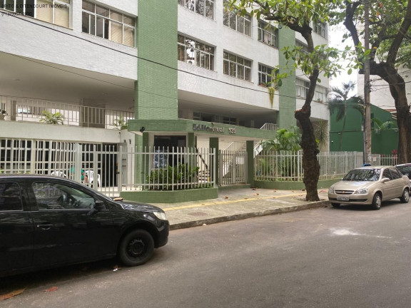 Imagem Imóvel com 3 Quartos à Venda, 118 m² em Barra - Salvador Imagem Imóvel com 3 Quartos à Venda, 118 m² em Barra - Salvador