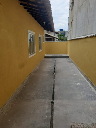 Imagem Casa com 3 Quartos à Venda, 180 m² em Raphaville - Maricá