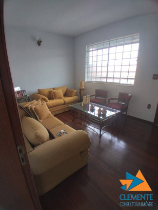 Imagem Casa à Venda, em Belo Horizonte Imagem Casa à Venda, em Belo Horizonte