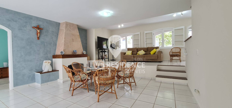 Imagem Casa com 4 Quartos à Venda, 280 m² em Ville Chamonix - Itatiba Imagem Casa com 4 Quartos à Venda, 280 m² em Ville Chamonix - Itatiba