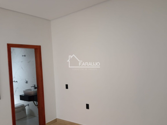 Imagem Imóvel com 3 Quartos à Venda, 100 m² em Horto Florestal - Sorocaba
