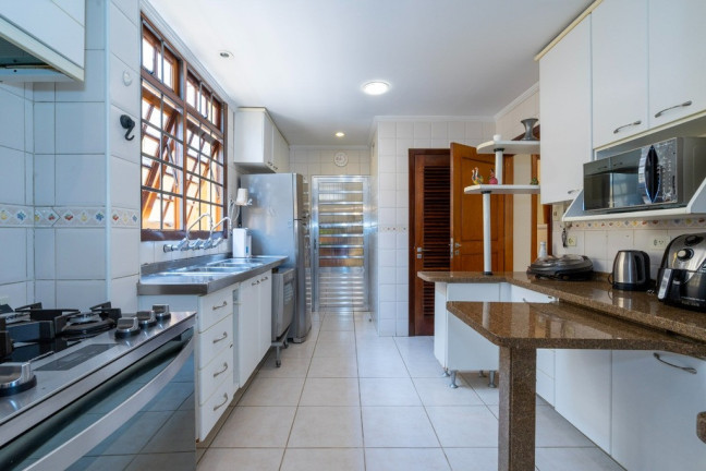 Imagem Casa com 4 Quartos à Venda, 375 m² em Moema - São Paulo