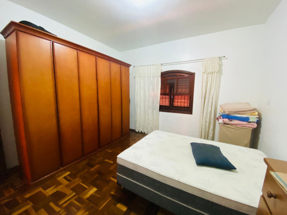 Imagem Casa com 3 Quartos à Venda, 300 m² em Centro - Tatuí Imagem Casa com 3 Quartos à Venda, 300 m² em Centro - Tatuí