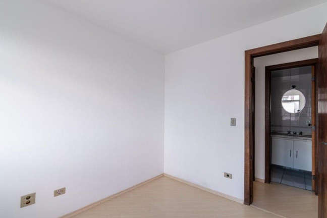 Imagem Apartamento com 3 Quartos à Venda, 70 m² em Bacacheri - Curitiba
