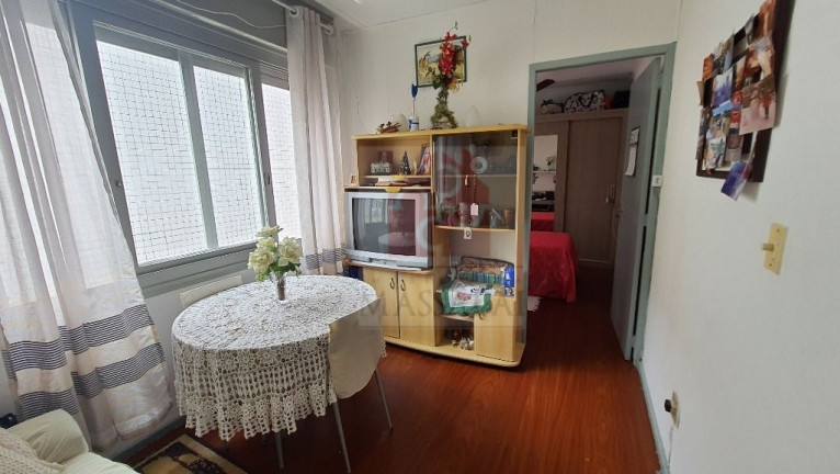 Imagem Apartamento com 1 Quarto à Venda, 33 m² em Cidade Baixa - Porto Alegre Imagem Apartamento com 1 Quarto à Venda, 33 m² em Cidade Baixa - Porto Alegre