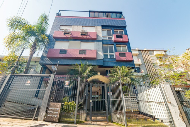 Imagem Imóvel com 2 Quartos à Venda,  em Petrópolis - Porto Alegre