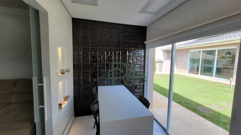 Imagem Casa com 4 Quartos à Venda, 241 m² em Jardim Das Flores - Cotia Imagem Casa com 4 Quartos à Venda, 241 m² em Jardim Das Flores - Cotia