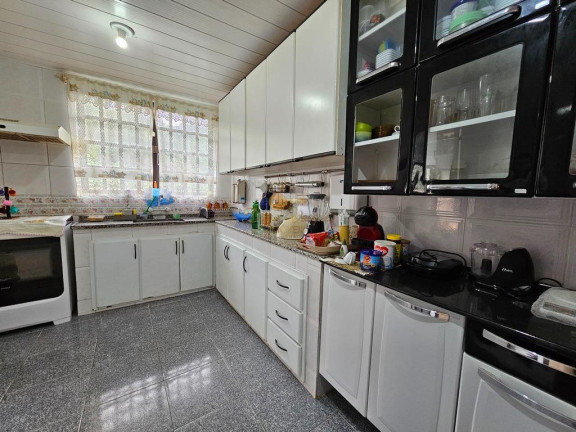 Imagem Casa com 4 Quartos à Venda, 500 m² em Iucas - Teresópolis Imagem Casa com 4 Quartos à Venda, 500 m² em Iucas - Teresópolis