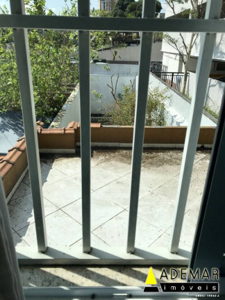 Imagem Casa com 3 Quartos à Venda, 125 m² em Centro - Diadema Imagem Casa com 3 Quartos à Venda, 125 m² em Centro - Diadema