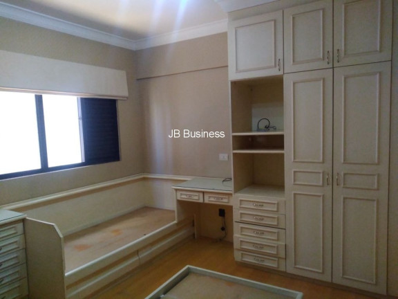 Imagem Imóvel com 3 Quartos à Venda, 219 m² em Zona 03 - Maringá