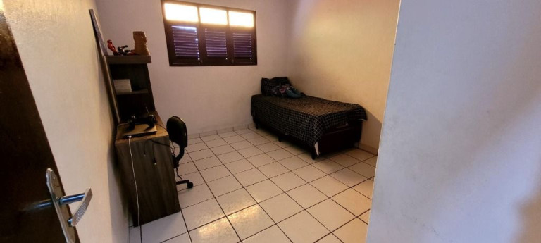 Imagem Casa com 3 Quartos à Venda, 423 m² em Expedicionários - João Pessoa