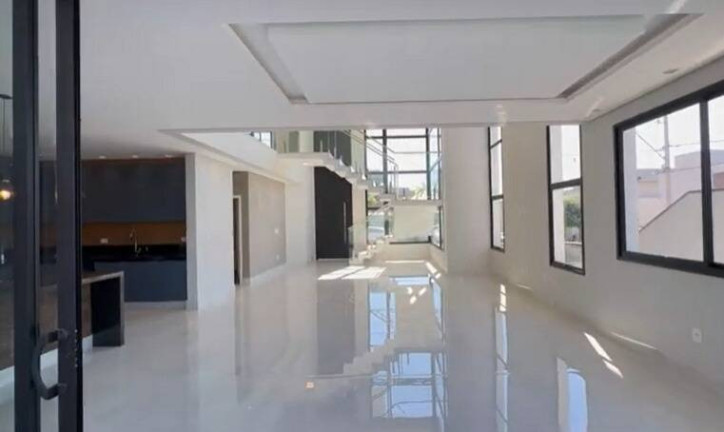 Imagem Casa com 4 Quartos à Venda, 300 m² em Campinas