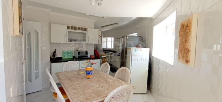 Imagem Apartamento com 4 Quartos à Venda, 170 m² em Jardim Astúrias - Guarujá Imagem Apartamento com 4 Quartos à Venda, 170 m² em Jardim Astúrias - Guarujá