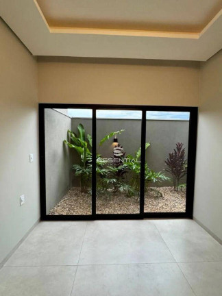 Imagem Casa com 3 Quartos à Venda, 160 m² em Centro (engenheiro Schmitt) - São José Do Rio Preto Imagem Casa com 3 Quartos à Venda, 160 m² em Centro (engenheiro Schmitt) - São José Do Rio Preto