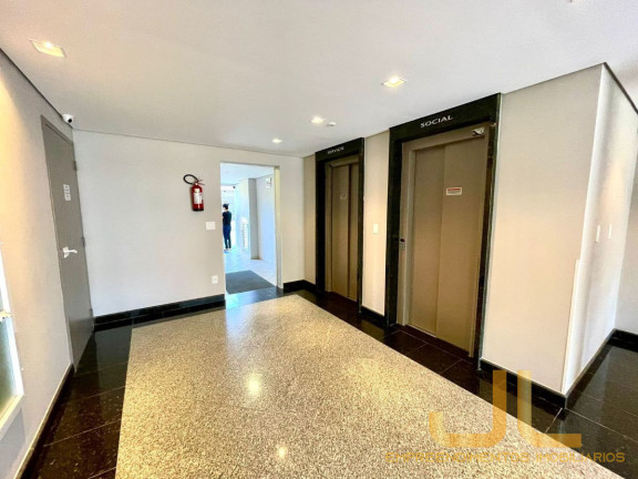 Imagem Imóvel com 3 Quartos à Venda, 148 m² em Vila Nova - Blumenau Imagem Imóvel com 3 Quartos à Venda, 148 m² em Vila Nova - Blumenau