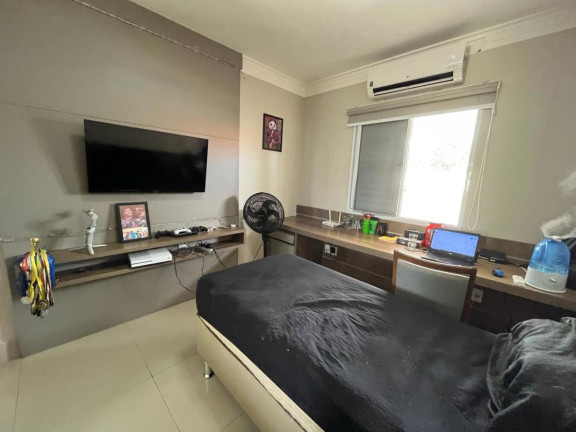 Imagem Casa com 3 Quartos à Venda, 167 m² em Jardim Imperial - Cuiabá