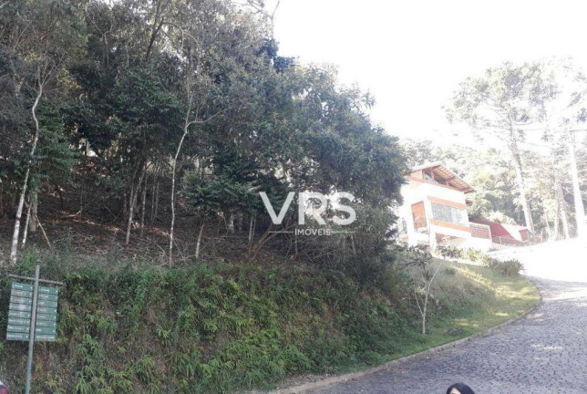 Terreno à Venda, 400 m² em Vargem Grande - Teresópolis