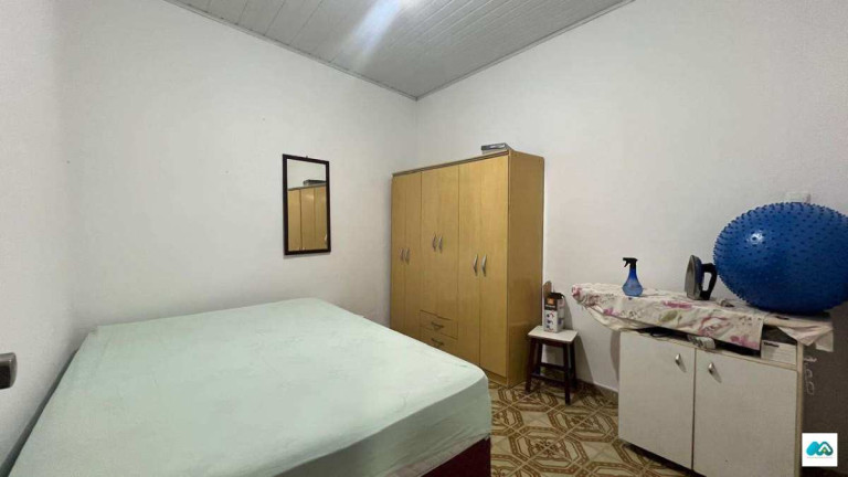 Imagem Casa com 3 Quartos à Venda, 231 m² em Ponta Grossa - Maceió