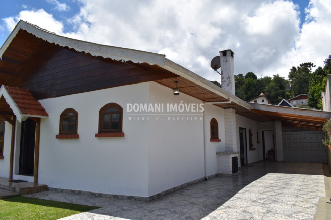 Imagem Casa com 4 Quartos à Venda, 183 m² em Região Da Abernéssia - Campos Do Jordão