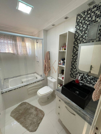 Imagem Apartamento com 3 Quartos à Venda, 99 m² em Marapé - Santos