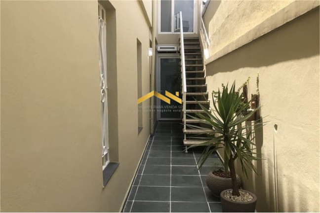 Imagem Casa com 3 Quartos à Venda, 150 m² em Vila Canero - São Paulo