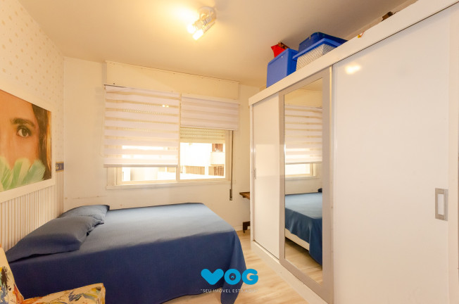 Imagem Imóvel com 2 Quartos à Venda, 72 m² em Santa Cecília - Porto Alegre Imagem Imóvel com 2 Quartos à Venda, 72 m² em Santa Cecília - Porto Alegre