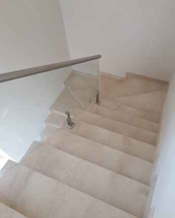 Imagem Casa com 4 Quartos à Venda, 345 m² em Alphaville - Santana De Parnaíba Imagem Casa com 4 Quartos à Venda, 345 m² em Alphaville - Santana De Parnaíba