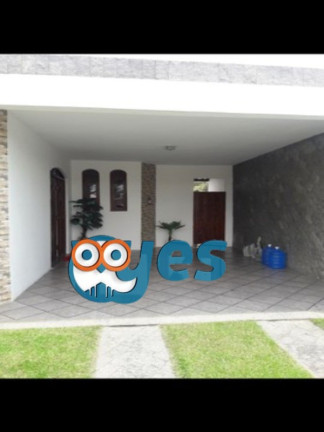 Sobrado com 5 Quartos para Alugar, 340 m² em Conceição - Feira De Santana