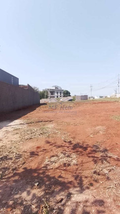 Terreno à Venda, 250 m² em Jardim São João - Pirassununga