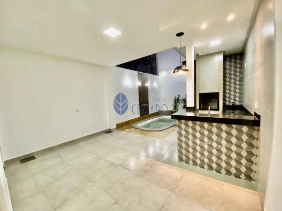 Imagem Casa com 3 Quartos à Venda, 200 m² em Cidade Universitária - Anápolis