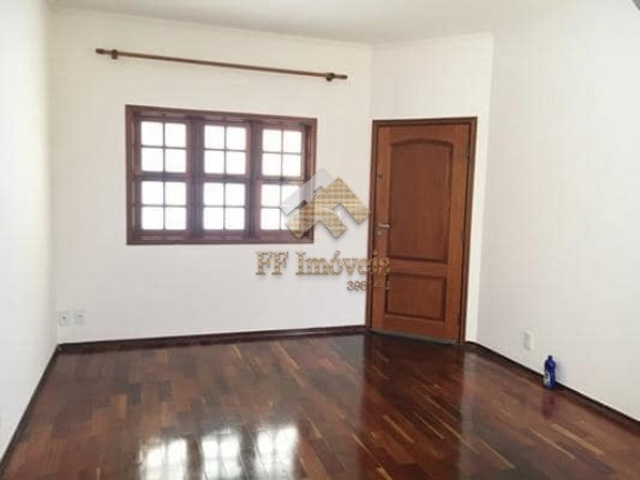 Imagem Sobrado com 3 Quartos à Venda, 125 m² em São Carlos