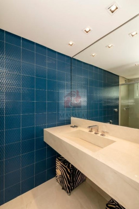 Imagem Cobertura com 4 Quartos à Venda, 538 m² em Bela Vista - Porto Alegre Imagem Cobertura com 4 Quartos à Venda, 538 m² em Bela Vista - Porto Alegre