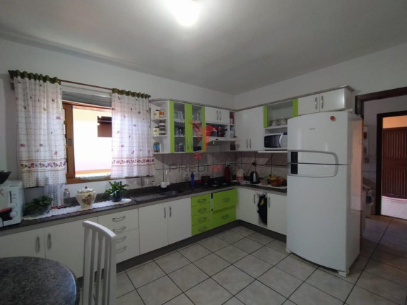 Imagem Casa com 3 Quartos à Venda, 170 m² em Centro - Penha Imagem Casa com 3 Quartos à Venda, 170 m² em Centro - Penha