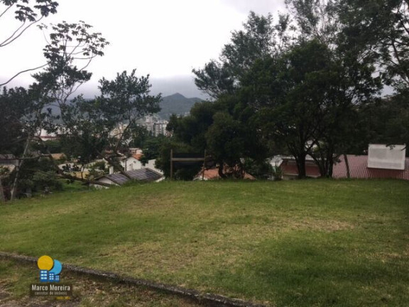 Terreno à Venda, 403 m² em Trindade - Florianópolis
