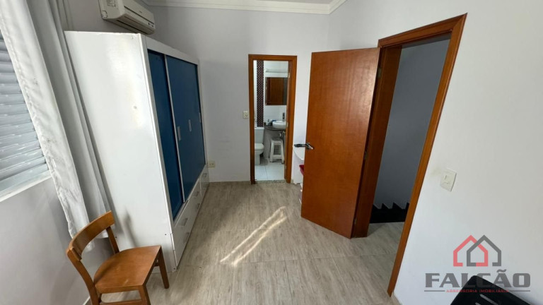 Imagem Sobrado com 3 Quartos à Venda, 230 m² em Marapé - Santos
