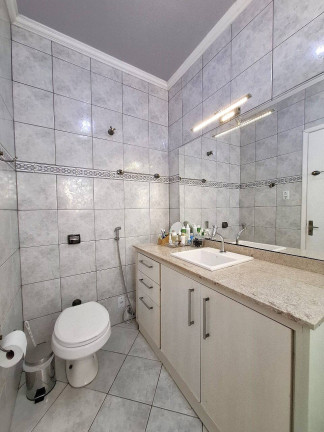 Imagem Casa com 3 Quartos à Venda, 200 m² em Itaqui
