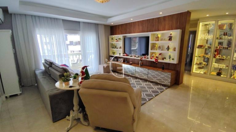 Imagem Apartamento com 3 Quartos à Venda, 206 m² em Atiradores - Joinville Imagem Apartamento com 3 Quartos à Venda, 206 m² em Atiradores - Joinville