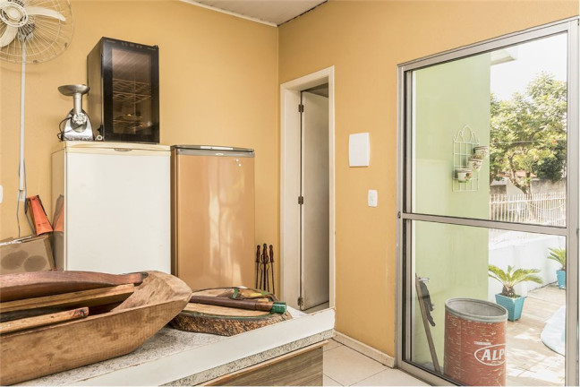 Imagem Imóvel com 3 Quartos à Venda, em Santa Tereza - Porto Alegre Imagem Imóvel com 3 Quartos à Venda, em Santa Tereza - Porto Alegre