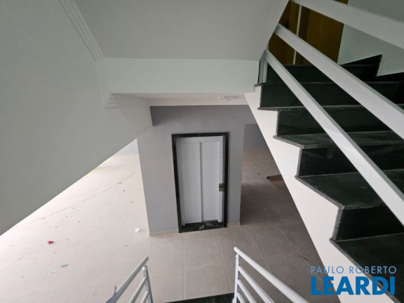 Imagem Cobertura com 2 Quartos à Venda, 106 m² em Vila Scarpelli - Santo André