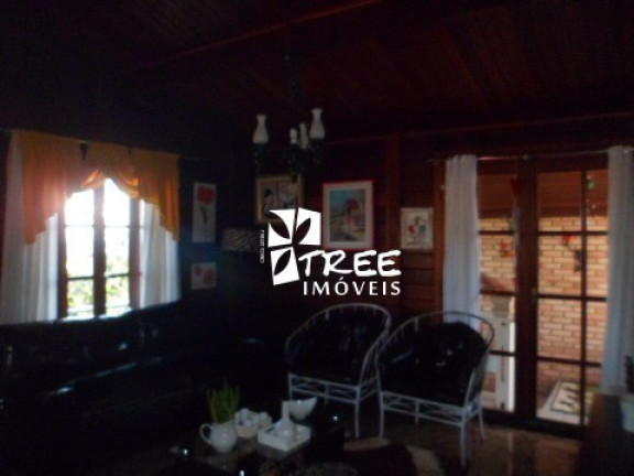 Imagem Imóvel com 3 Quartos à Venda, 240 m² em Jardim Santo Antônio - Arujá
